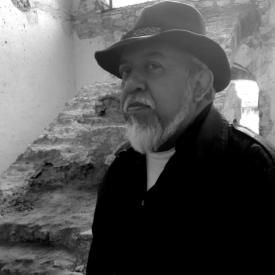 Antonio Ehrenzweig con sombrero